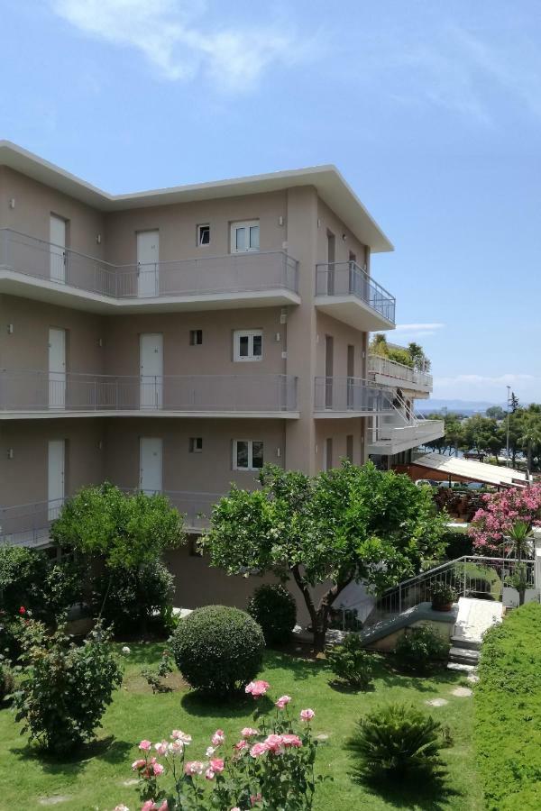 Lilly Apartments Atena Exterior foto